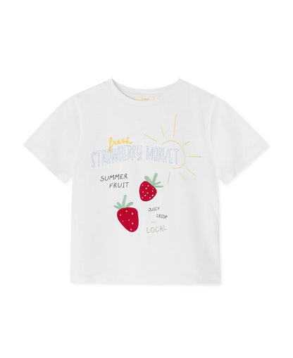 Sommer Strawberry T-shirt in Cloud Dancer, a white tee with a 'Summer fruit' strawberry print, front